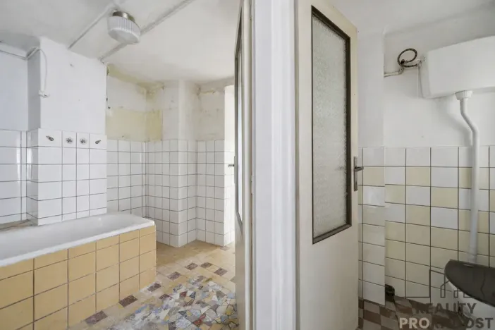 Prodej rodinného domu, Týnec nad Labem, 109 m2