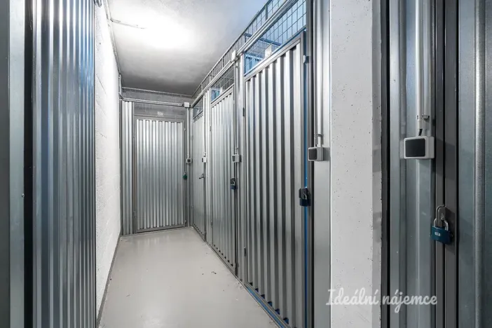 Pronájem bytu 3+kk, Praha - Letňany, Bechlínská, 68 m2