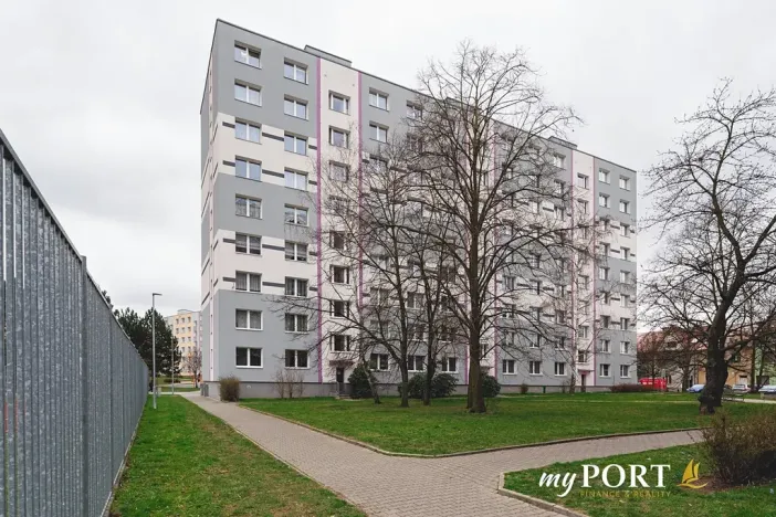 Prodej bytu 3+1, Plzeň, Zábělská, 67 m2