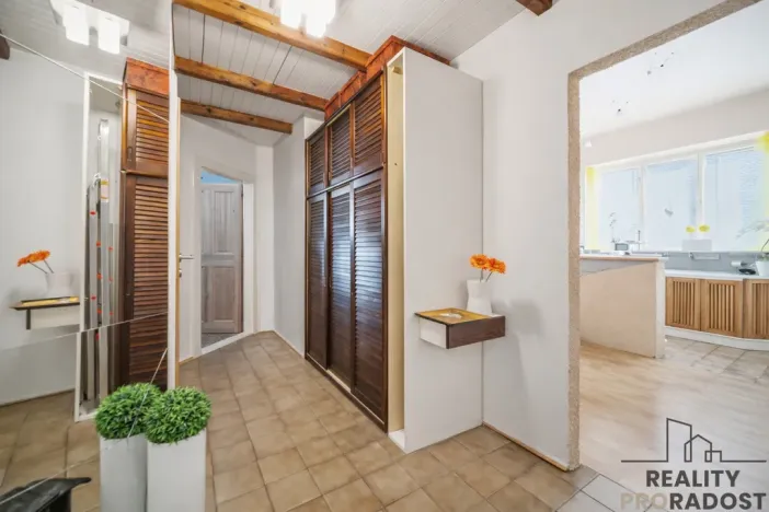 Prodej bytu 3+1, Pardubice - Zelené Předměstí, Sladkovského, 85 m2