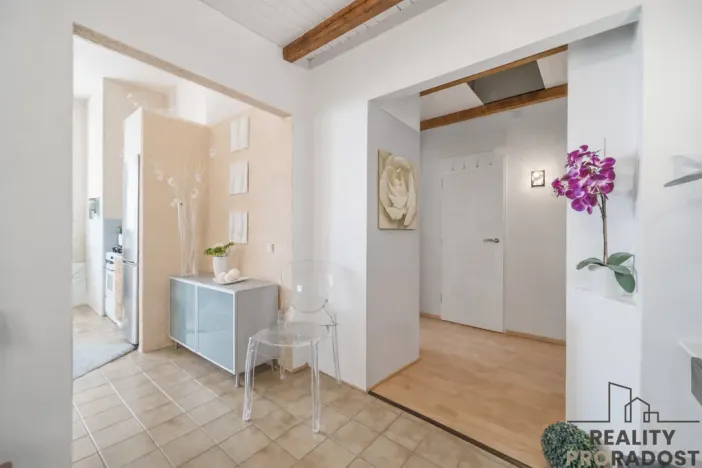 Prodej bytu 3+1, Pardubice - Zelené Předměstí, Sladkovského, 85 m2