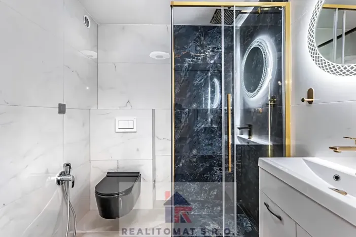 Prodej kanceláře, Praha - Komořany, Pod lesem, 440 m2