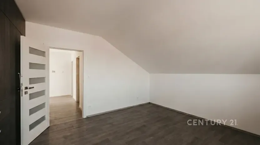 Prodej rodinného domu, Ivaň, 319 m2