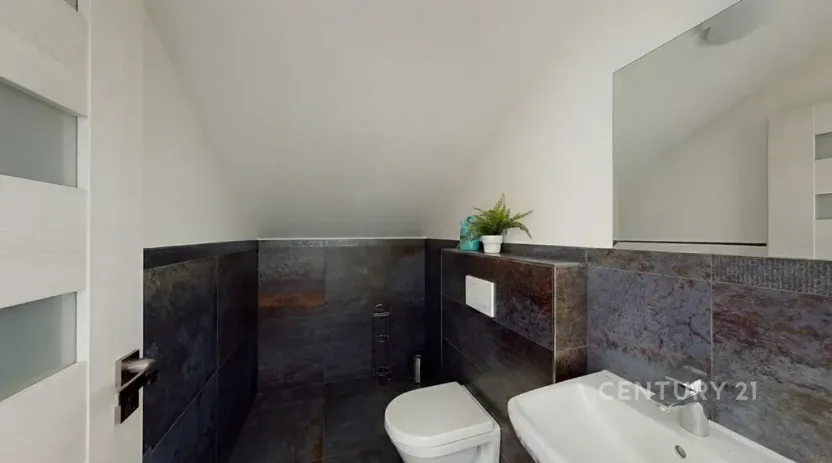 Prodej rodinného domu, Ivaň, 319 m2