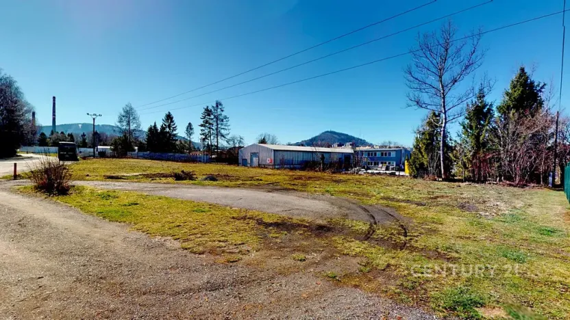 Prodej komerčního pozemku, Kopřivnice, 1716 m2