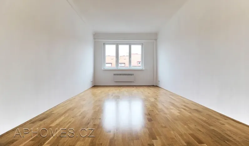 Pronájem bytu 2+kk, Praha - Nusle, U čtyř domů, 60 m2