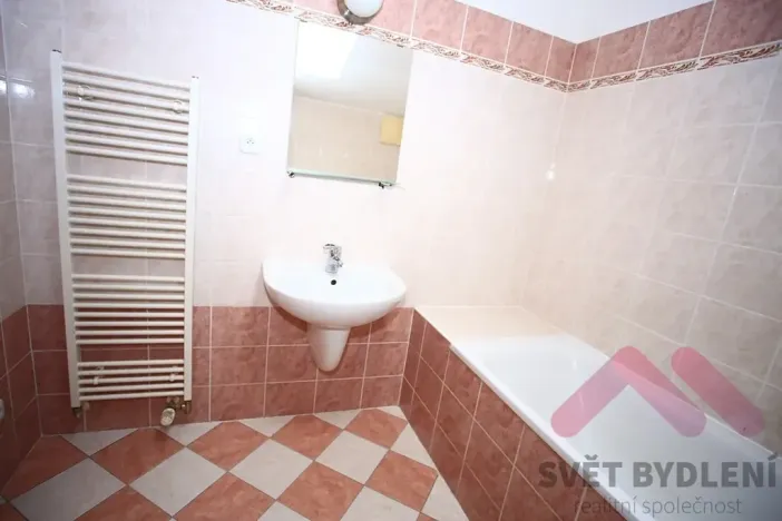 Pronájem bytu 2+kk, Praha - Žižkov, Jeseniova, 52 m2