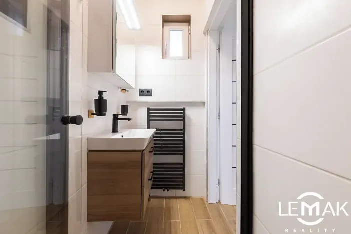 Prodej bytu 2+1, Příkazy, 56 m2