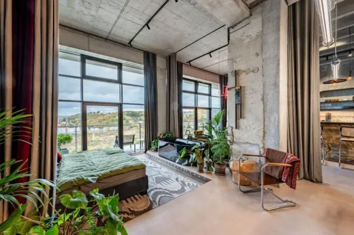 Prodej atypického bytu, Praha - Modřany, Československého exilu, 277 m2