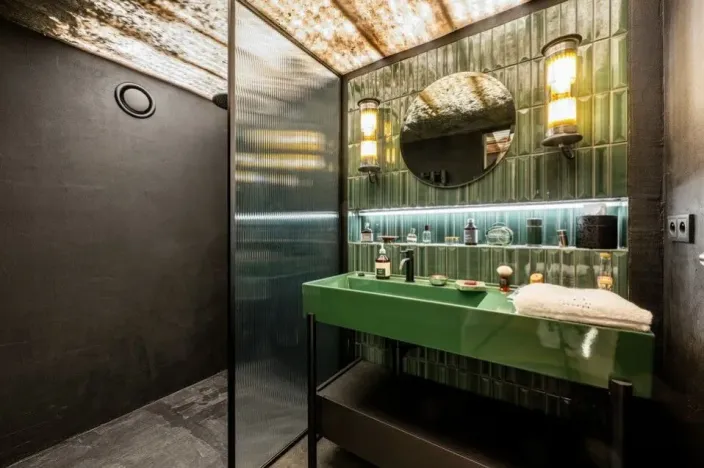 Prodej atypického bytu, Praha - Modřany, Československého exilu, 277 m2