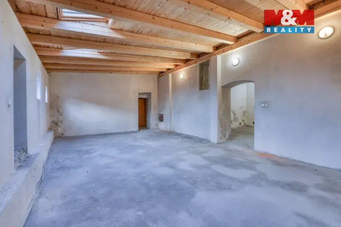 Prodej činžovního domu, Bečov nad Teplou, Nádražní, 219 m2