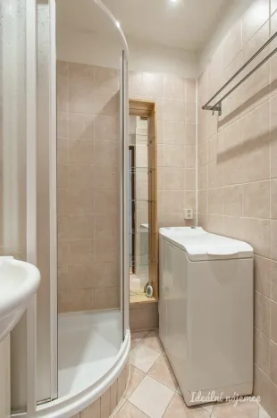 Pronájem bytu 2+1, Praha - Záběhlice, Zvonková, 51 m2