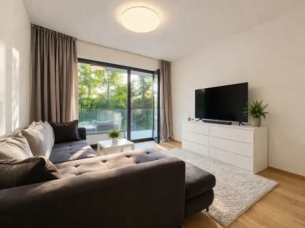 Pronájem bytu 2+kk, Praha - Hostivař, U hostivařského nádraží, 58 m2