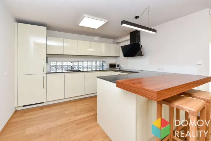 Prodej bytu 3+kk, Beroun - Beroun-Město, Nad Paloučkem, 108 m2