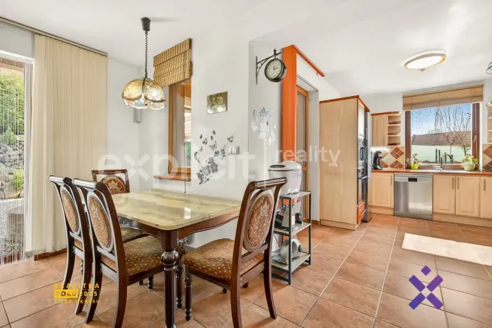 Prodej rodinného domu, Napajedla, Žerotínova, 239 m2