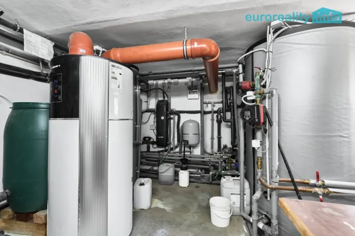 Prodej rodinného domu, Sadov - Bor, 470 m2