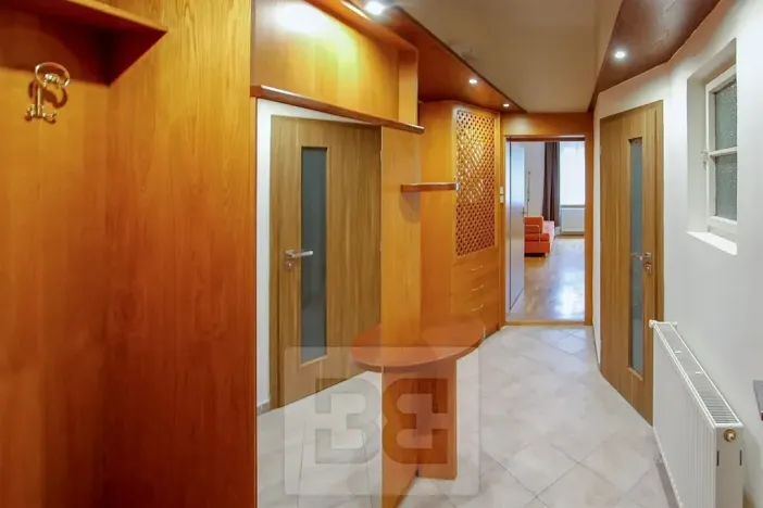 Prodej bytu 2+1, Praha - Smíchov, Na Březince, 66 m2