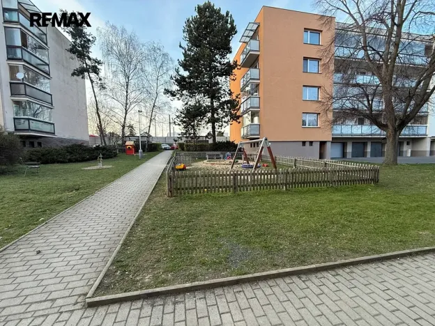 Pronájem bytu 3+kk, Praha - Břevnov, Bolívarova, 59 m2