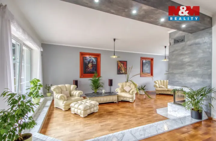 Prodej rodinného domu, Psáry, Pod Skalou, 218 m2