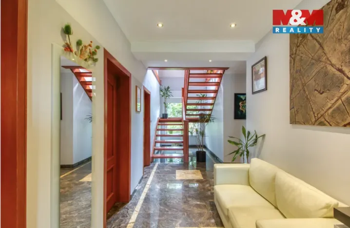 Prodej rodinného domu, Psáry, Pod Skalou, 218 m2