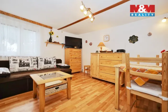 Prodej chaty, Černovice, Lhotkova, 33 m2