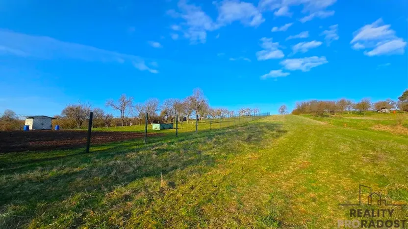 Prodej zahrady, Vyškov, 558 m2