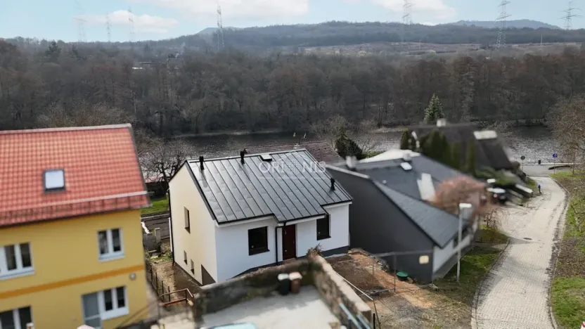 Prodej rodinného domu, Kadaň, V zahrádkách, 138 m2