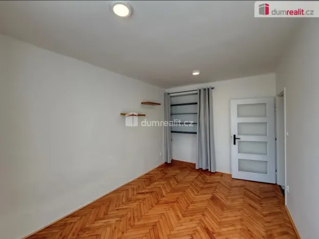 Pronájem bytu 2+kk, Povrly, 5. května, 38 m2