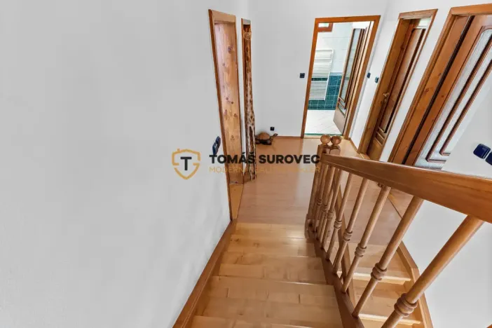 Prodej rodinného domu, Horní Lideč, 240 m2