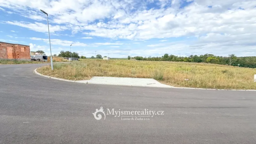 Prodej pozemku pro bydlení, Tvořihráz, 821 m2