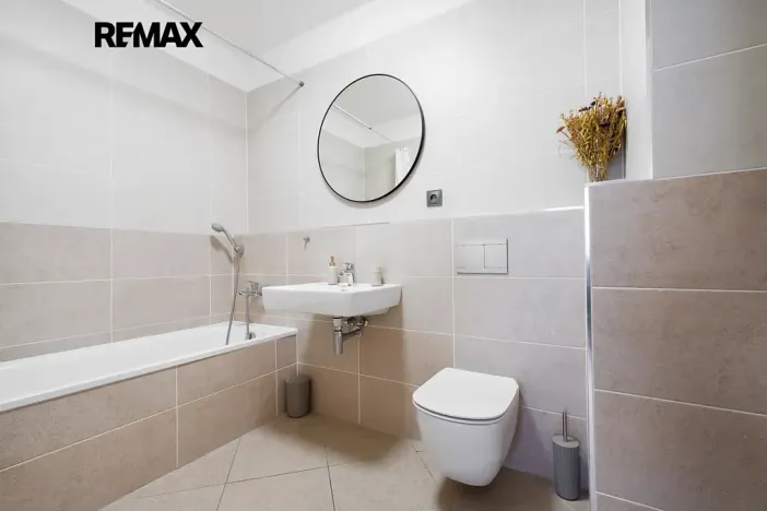 Pronájem bytu 3+kk, Praha - Hloubětín, U Elektry, 80 m2