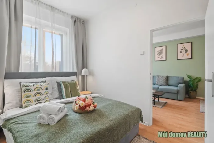 Pronájem bytu 2+kk, Praha - Vysočany, Kolbenova, 60 m2