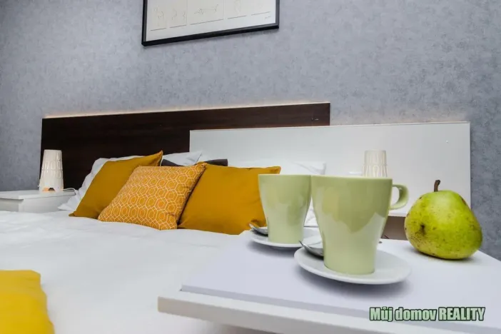 Pronájem bytu 2+kk, Praha - Střížkov, Zakšínská, 52 m2