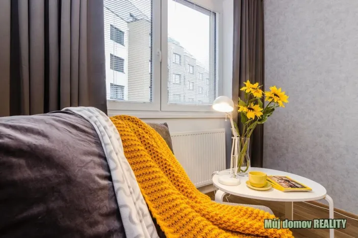 Pronájem bytu 2+kk, Praha - Střížkov, Zakšínská, 52 m2