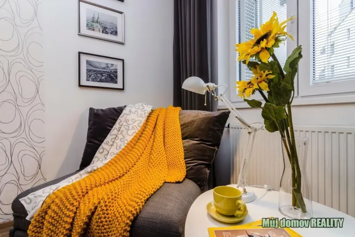 Pronájem bytu 2+kk, Praha - Střížkov, Zakšínská, 52 m2