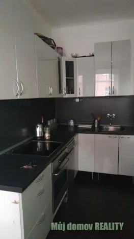 Pronájem bytu 2+kk, Praha - Horní Počernice, Lukavecká, 70 m2