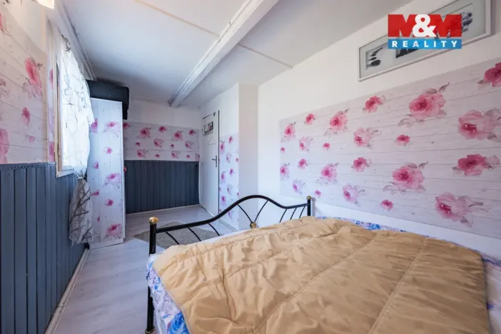 Pronájem chaty, Chotilsko - Křeničná, 32 m2