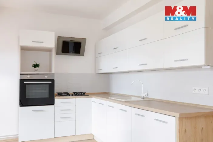 Pronájem bytu 2+kk, Plzeň - Jižní Předměstí, Chelčického, 59 m2