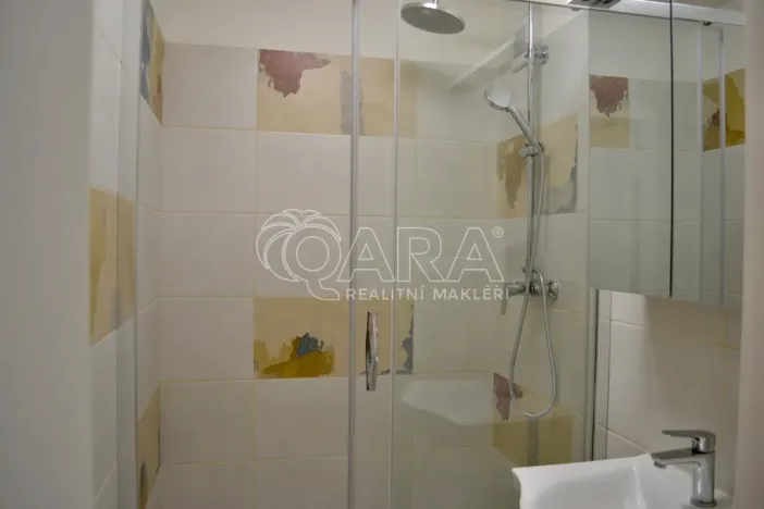 Pronájem bytu 1+1, Praha - Hloubětín, Kukelská, 43 m2