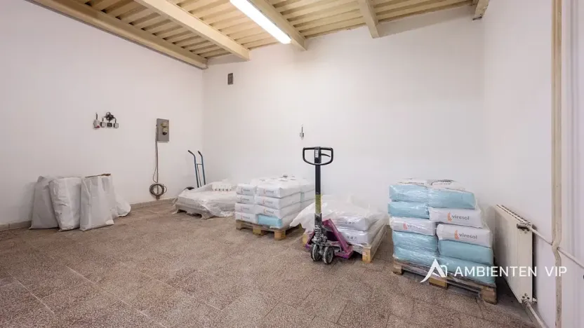 Prodej obchodního prostoru, Újezd u Brna, Nádražní, 901 m2