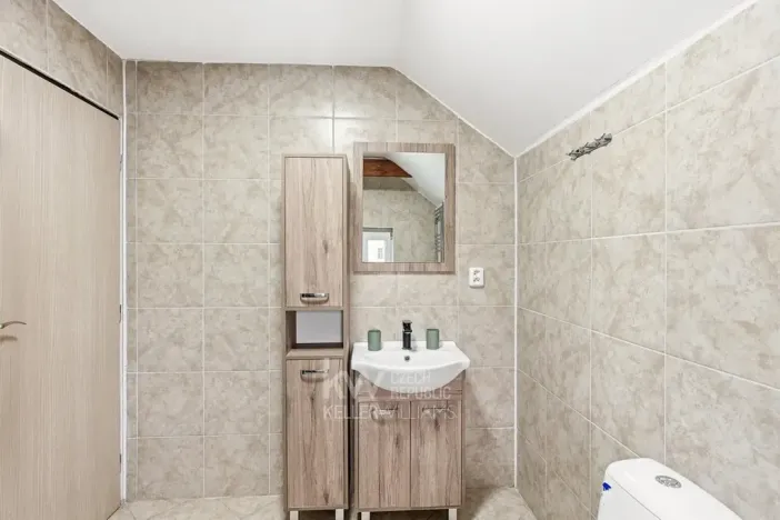 Prodej obchodního prostoru, Milíkov, 420 m2