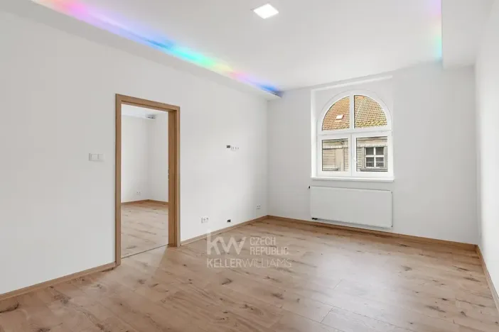 Prodej bytu 2+1, Cheb, Na Hradčanech, 82 m2