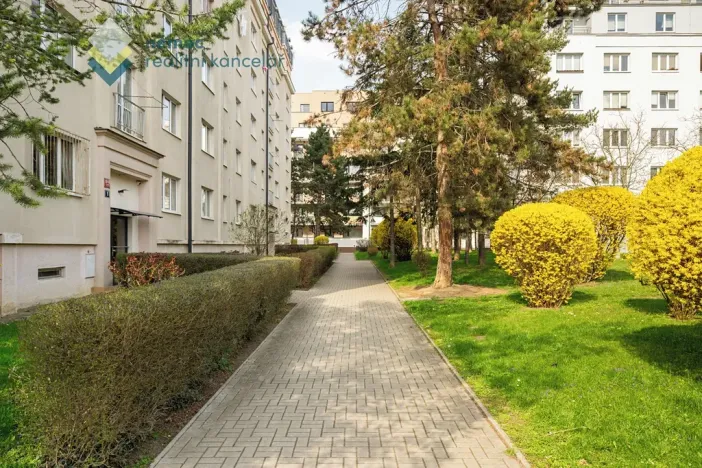 Prodej bytu 2+1, Praha - Strašnice, Sečská, 69 m2