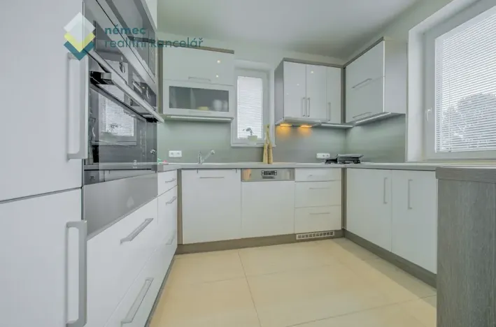 Pronájem rodinného domu, Sobotka, Za školou, 140 m2