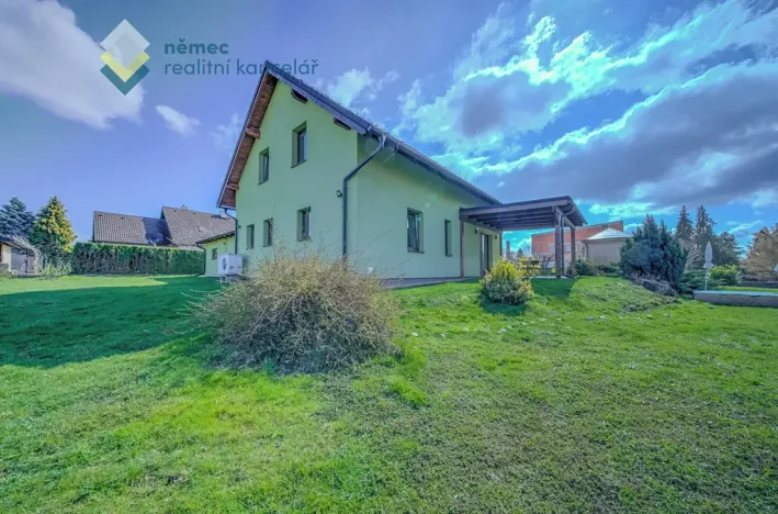 Pronájem rodinného domu, Sobotka, Za školou, 140 m2