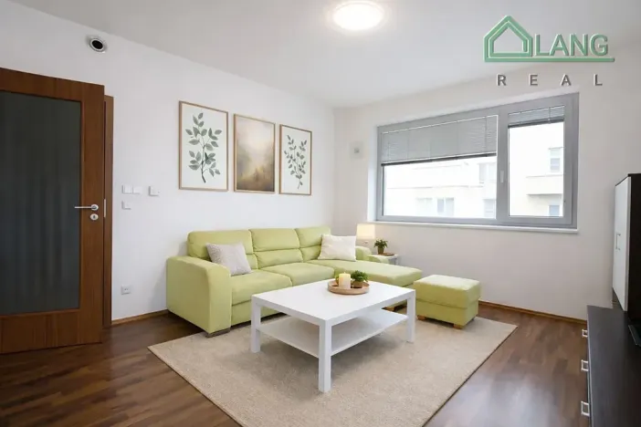 Pronájem bytu 2+kk, Brno, Hybešova, 57 m2