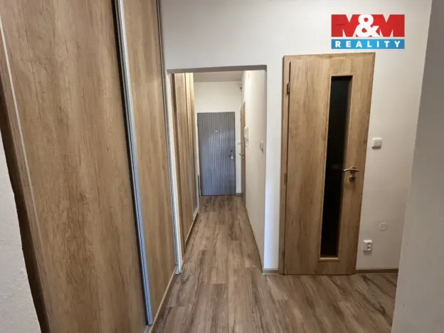 Pronájem bytu 1+1, Ostrava - Poruba, Zdeňka Štěpánka, 50 m2