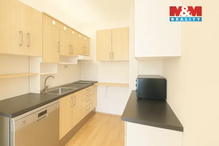 Pronájem bytu 2+kk, Kralupy nad Vltavou, sídl. U Cukrovaru, 42 m2