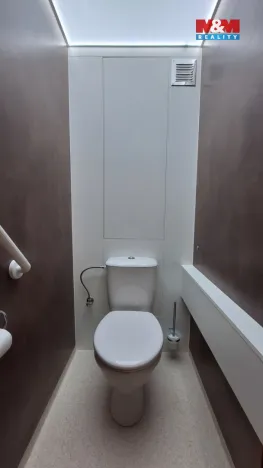 Pronájem bytu 2+kk, Kralupy nad Vltavou, sídl. U Cukrovaru, 42 m2