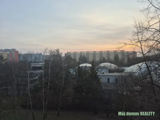 Pronájem bytu 2+kk, Praha - Kobylisy, Frýdlantská, 43 m2